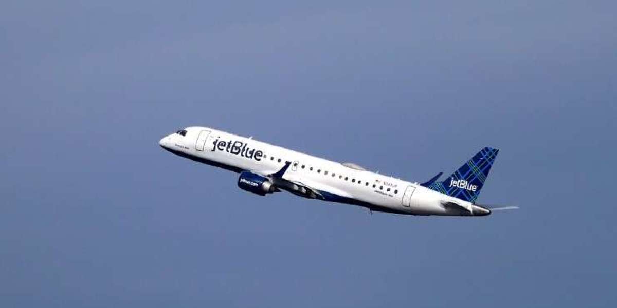 What is the JetBlue Low Fare Calendar?