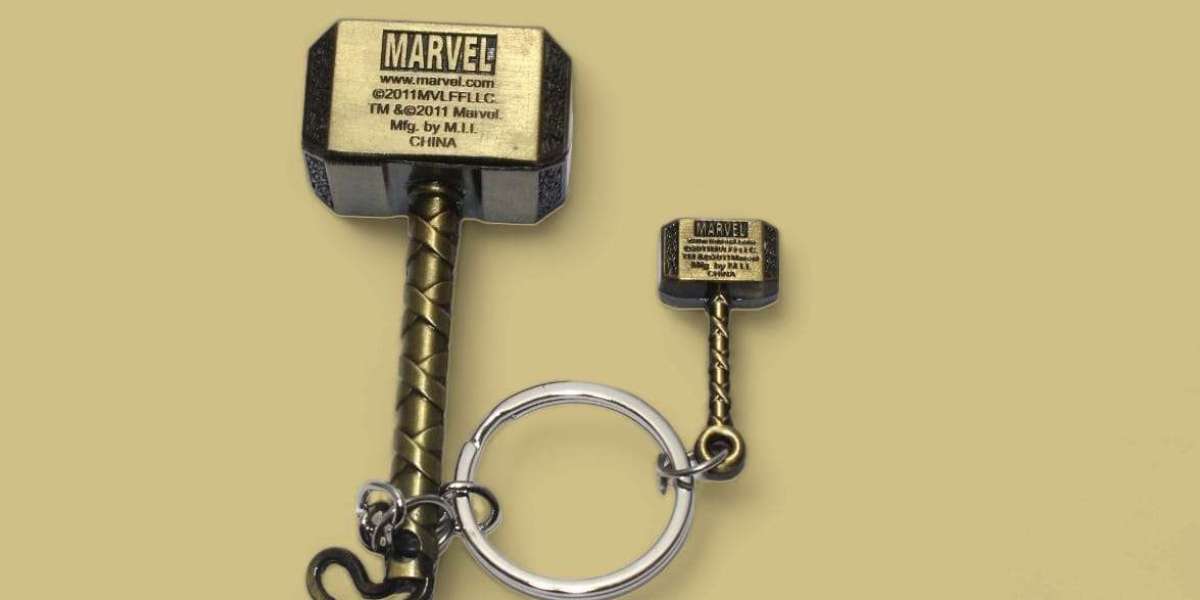 How Hammer Keychains Can Save the Day: Real-Life Scenarios